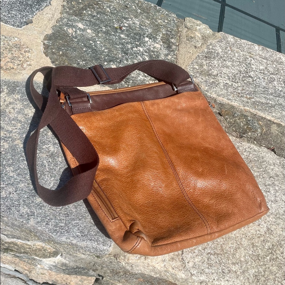 Saddle Leather Hobo Messenger Crossbody Bag